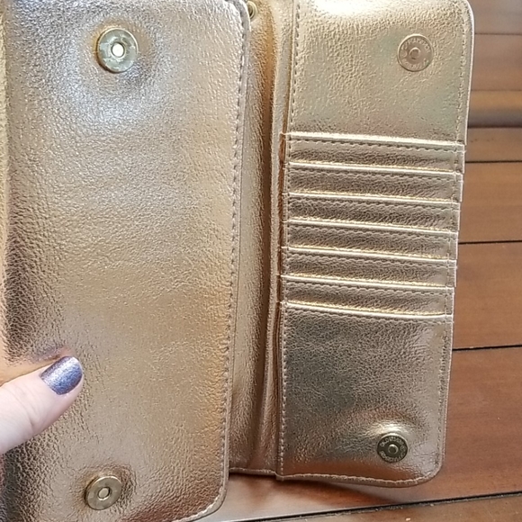⭐ RAMPAGE ROSE GOLD WALLET - Picture 8 of 9